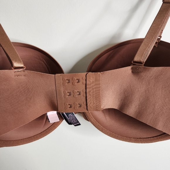 Victoria's Secret Mousse Illusions Smooth Multi-way Uplift Bra - Picture 5 of 8